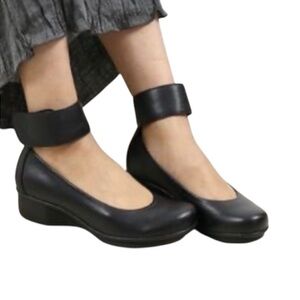 Dansko Lulu Black Suede Leather Mary Janes Ankle Strap Wedges Size 8.5-9